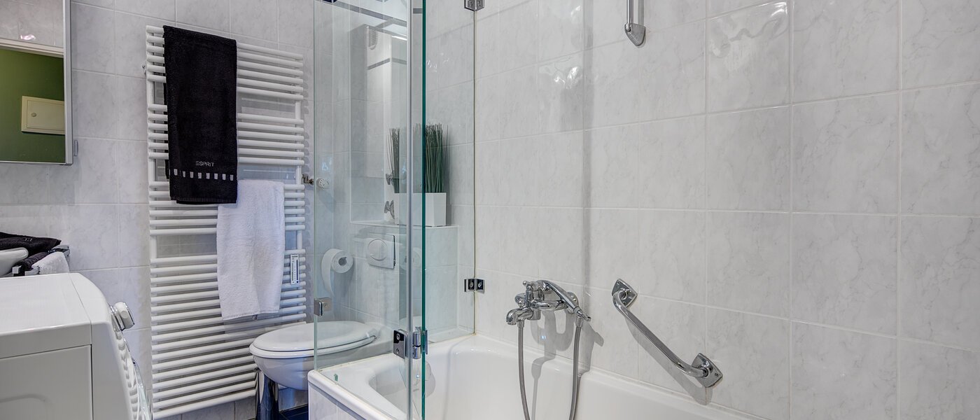 Wohnung München Gärtnerplatzviertel 01 Badezimmer 7140