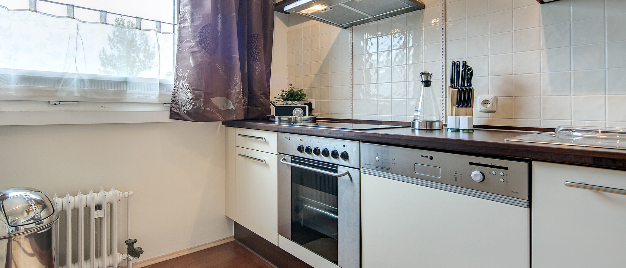 Wohnung München Arabellapark 01 Küche 7141