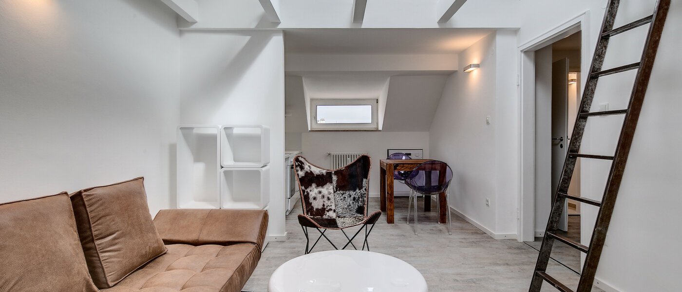 Dachgeschosswohnung München Maxvorstadt - Rund um den Josephplatz 04 Wohnen 7242