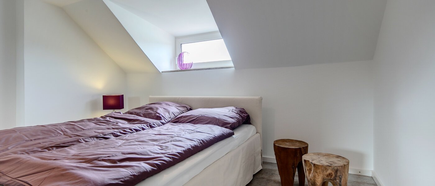 Dachgeschosswohnung München Maxvorstadt - Rund um den Josephplatz 01 Schlafen 7242