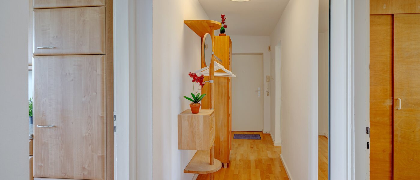 Wohnung München Bogenhausen 01 Flur/Gang 7308