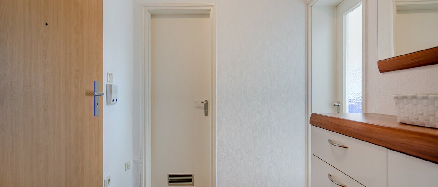 Wohnung Eichenau 01 Flur/Gang 7320