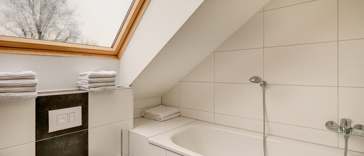 Dachterrassenwohnung München Untermenzing 01 Badezimmer 7372