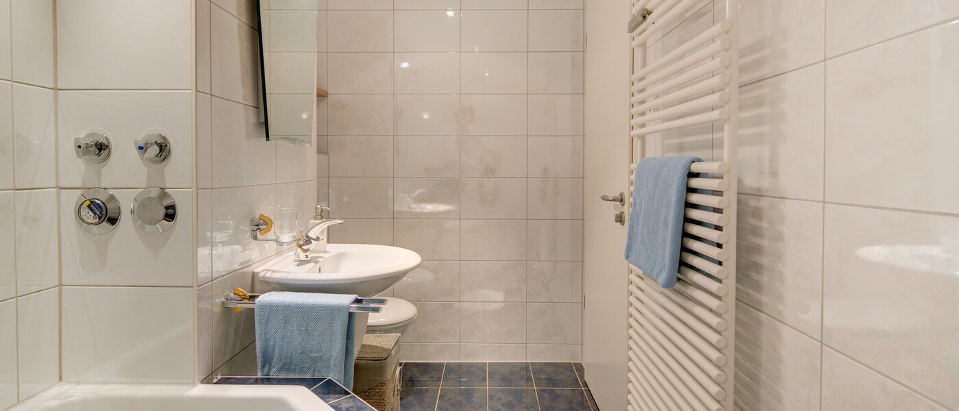 Maisonettewohnung München Fasanerie 04 Badezimmer 7475