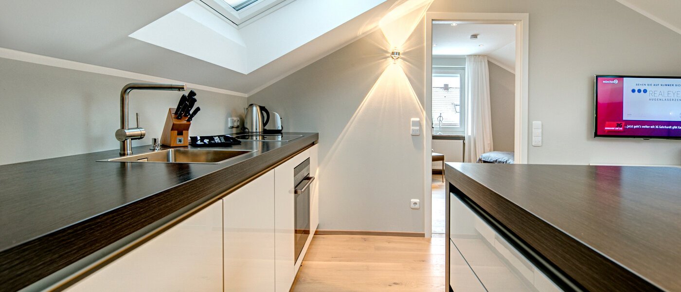Dachgeschosswohnung München Trudering 04 Küche 7503