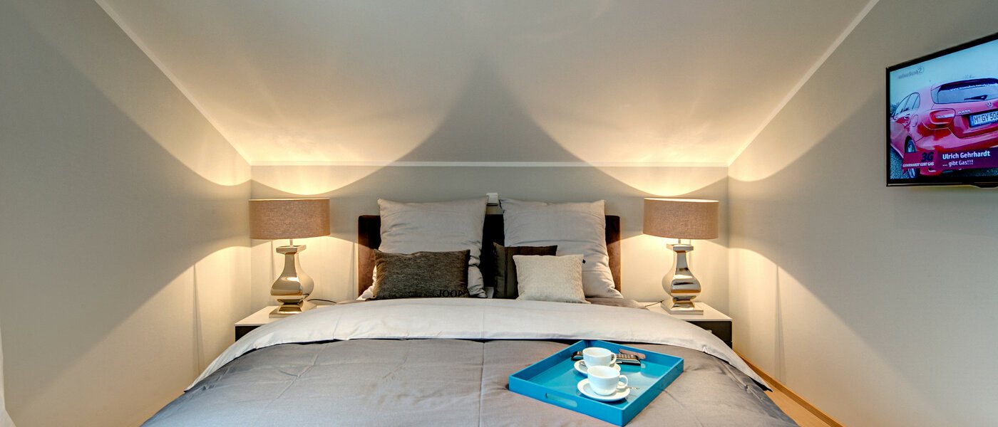 Dachgeschosswohnung München Trudering 01 Schlafen 7503