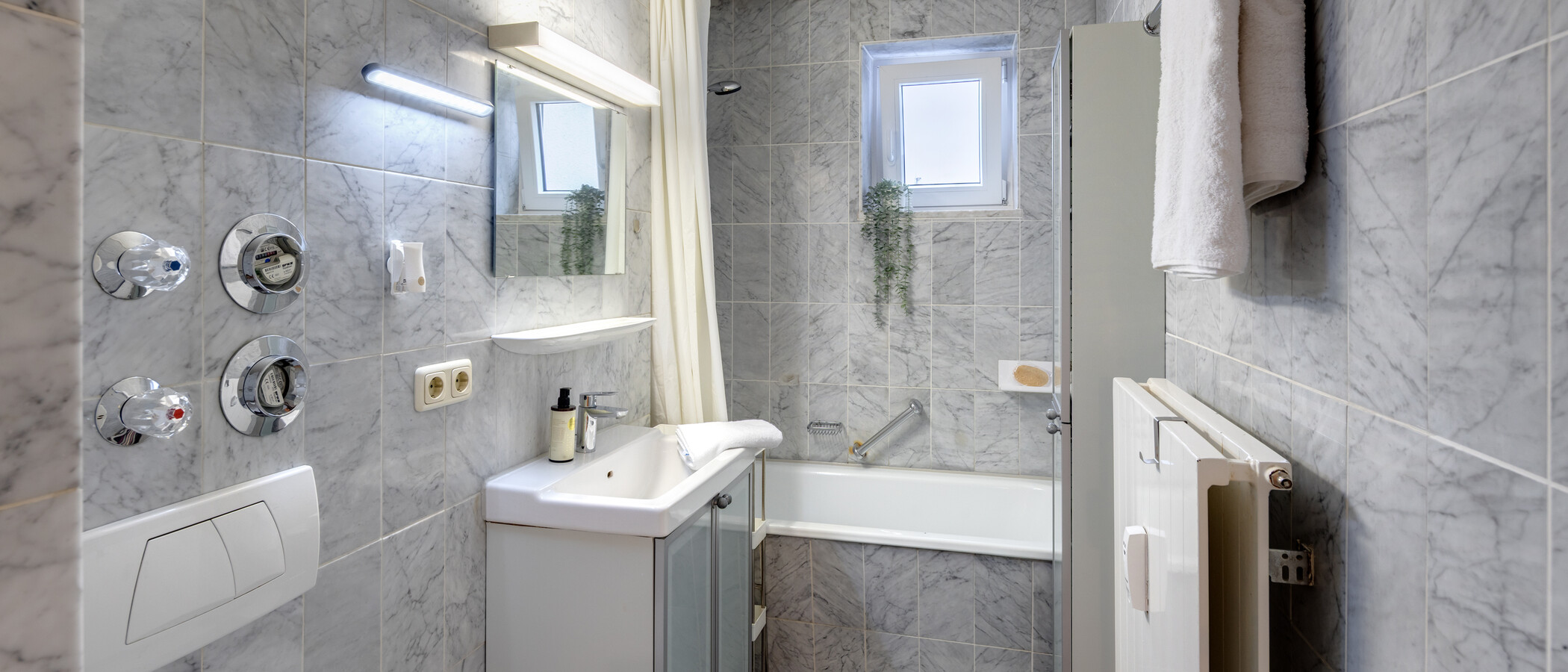 Wohnung München Maxvorstadt 01 Badezimmer 7548