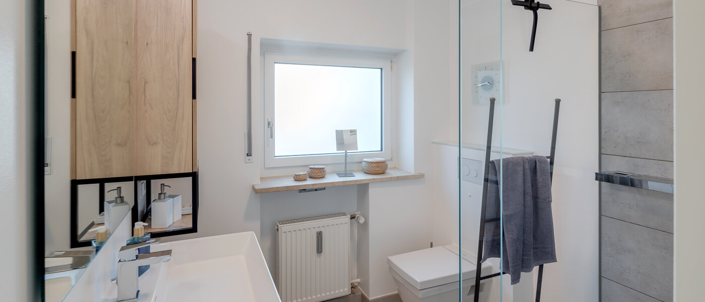 Wohnung München Bogenhausen 01 Badezimmer 7629