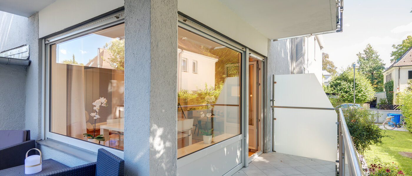 Wohnung München Bogenhausen 01 Balkon 7629