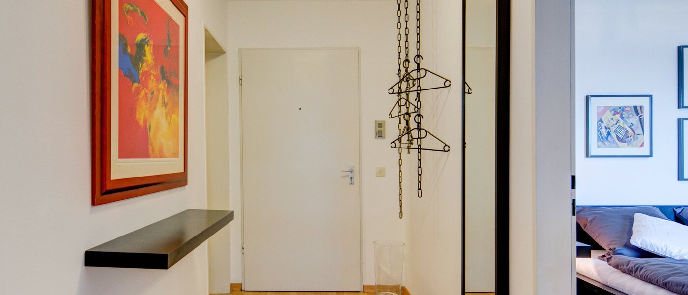 Wohnung München Hadern 01 Flur/Gang 7666