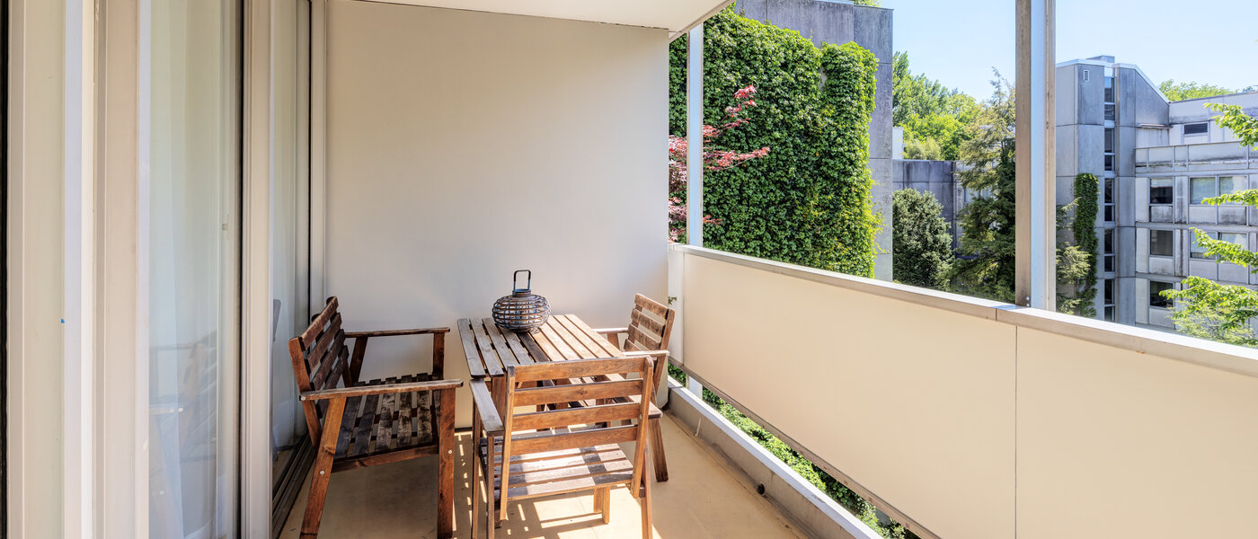 Wohnung München Schwabing-Nord (zw. Leopoldstraße & Englischen Garten) 02 Balkon 7670