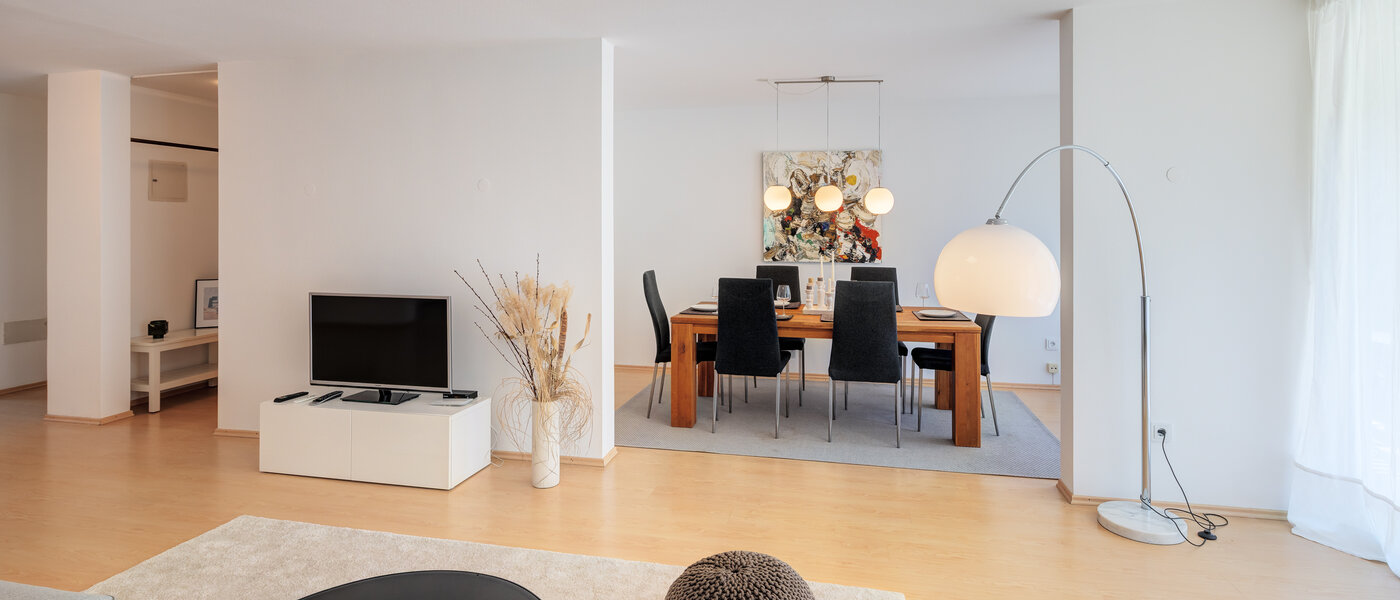 Wohnung München Schwabing-Nord (zw. Leopoldstraße & Englischen Garten) 02 Wohnbereich 7670