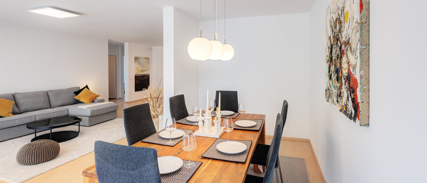 Wohnung München Schwabing-Nord (zw. Leopoldstraße & Englischen Garten) 01 Essbereich 7670