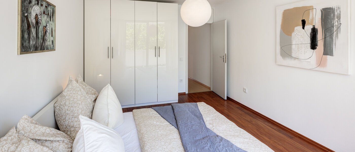 Wohnung München Schwabing-Nord (zw. Leopoldstraße & Englischen Garten) 03 1. Schlafzimmer 7670