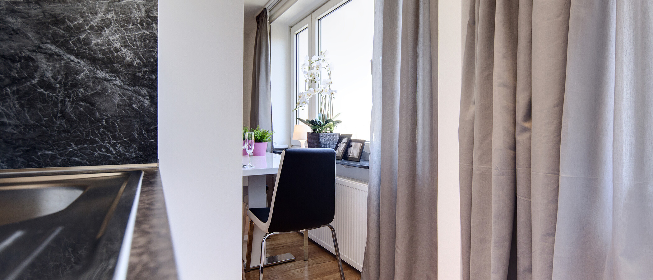 Apartment München Schwabing-West (rund um den Hohenzollernplatz) 04 Küche 7701