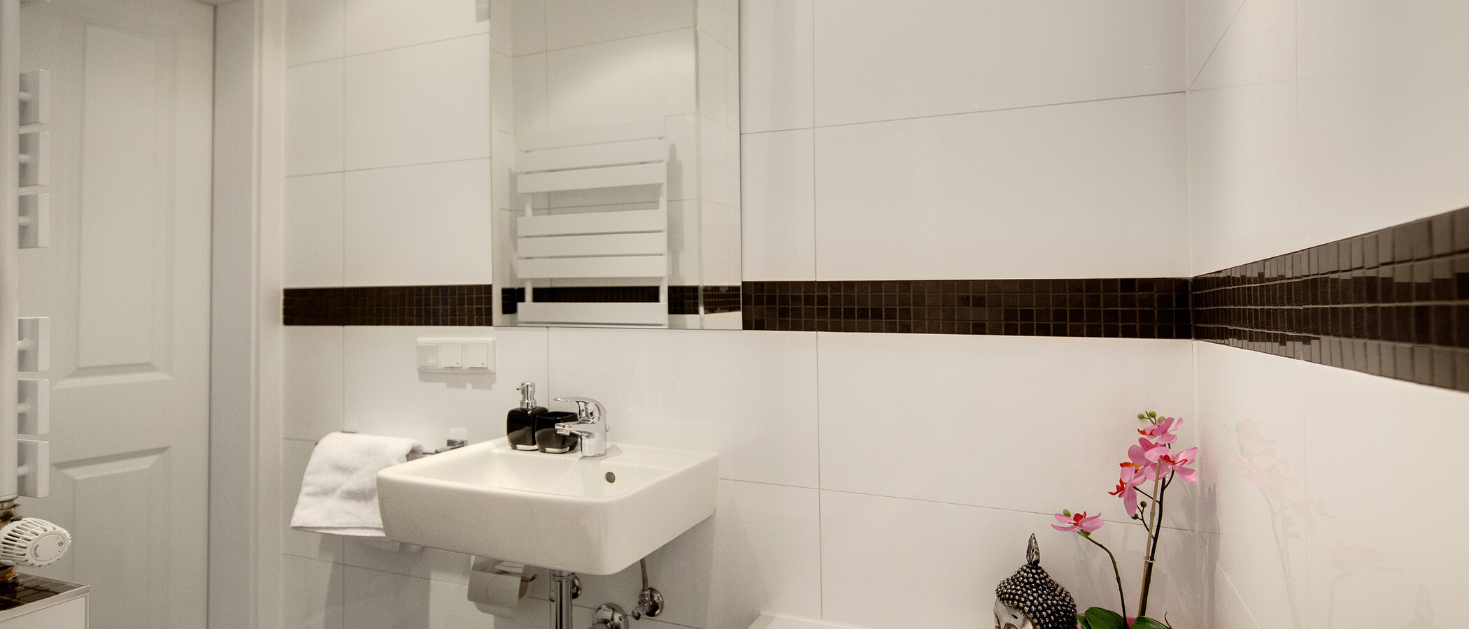 Apartment München Schwabing-West (rund um den Hohenzollernplatz) 01 Badezimmer 7701