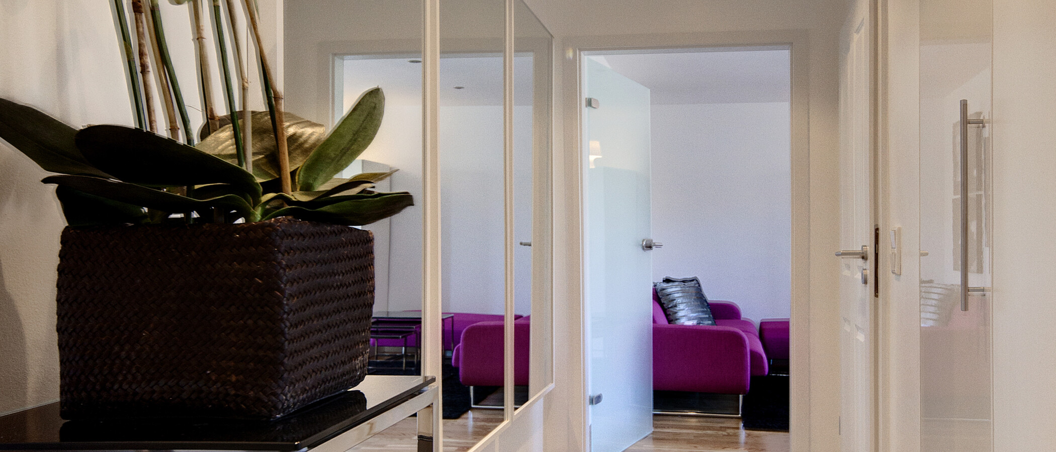 Apartment München Schwabing-West (rund um den Hohenzollernplatz) 01 Flur/Gang 7701