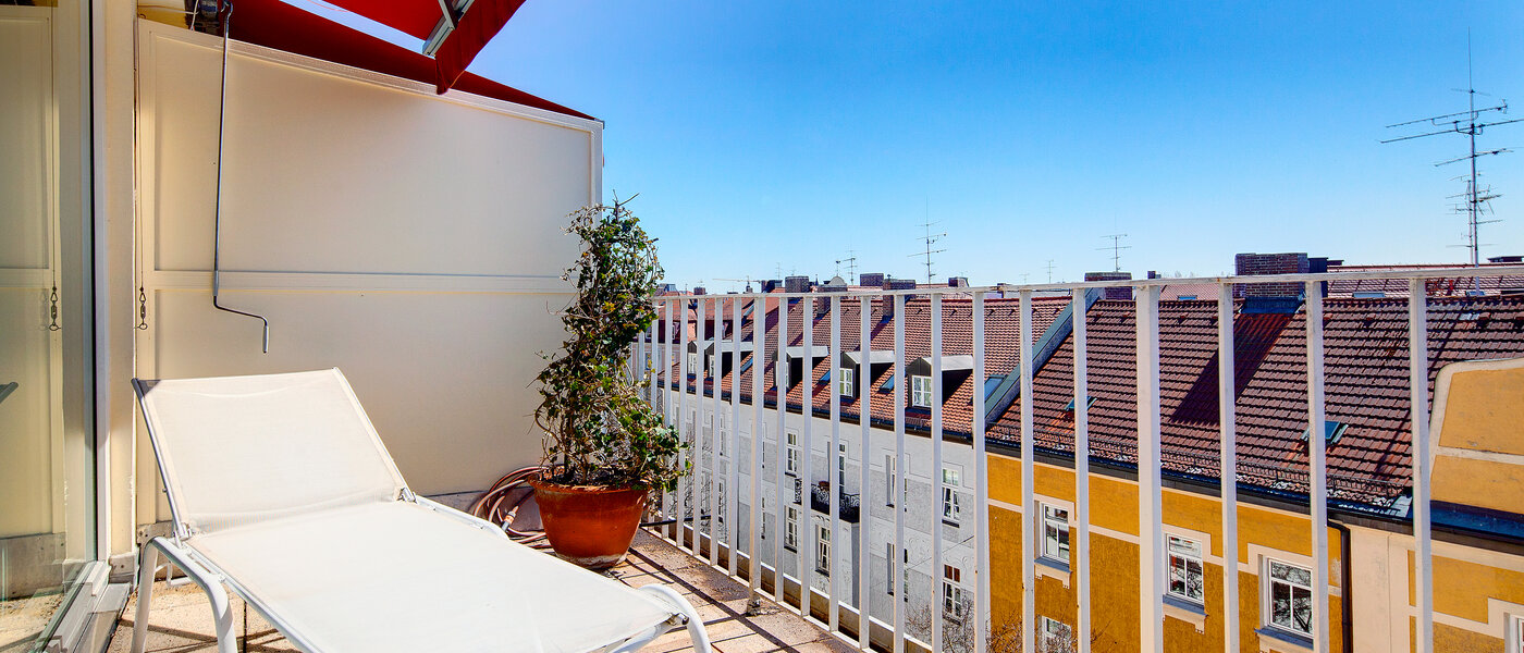 Dachterrassenwohnung München Schwabing-West (rund um den Hohenzollernplatz) 02 Dachterrasse 7704