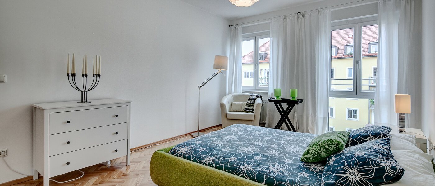 Wohnung München Schwabing (links der Leopoldstraße) 02 Schlafen 7776