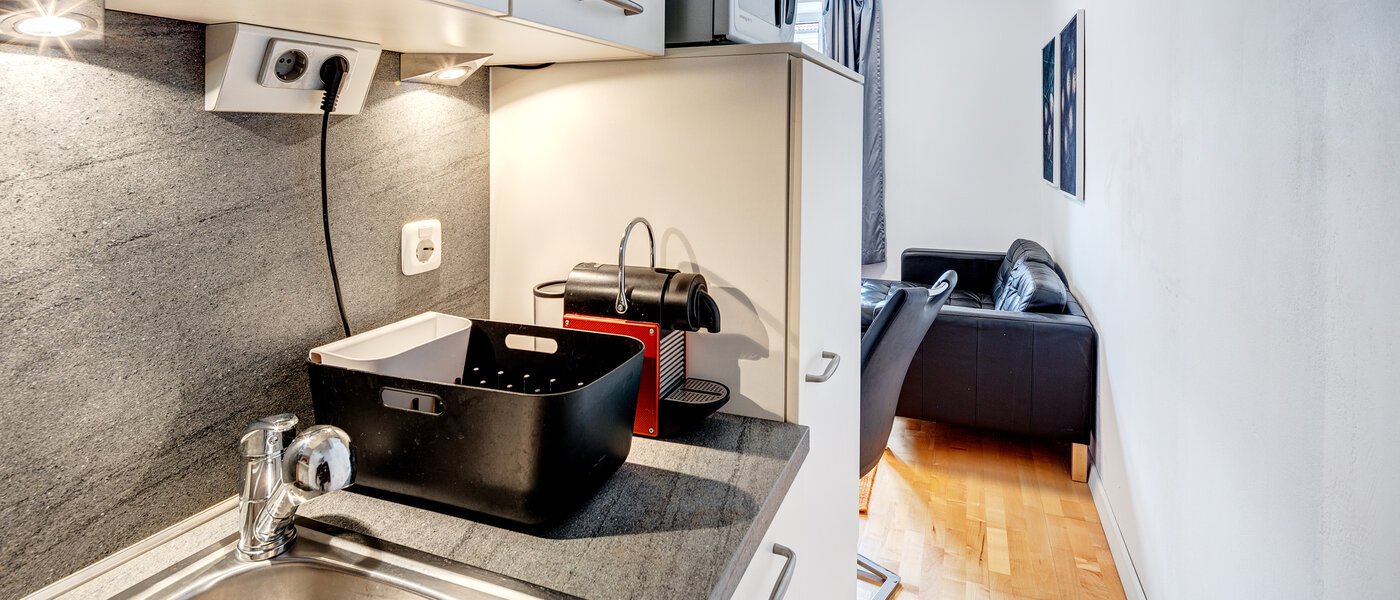 Wohnung München Milbertshofen 02 Küche 7798