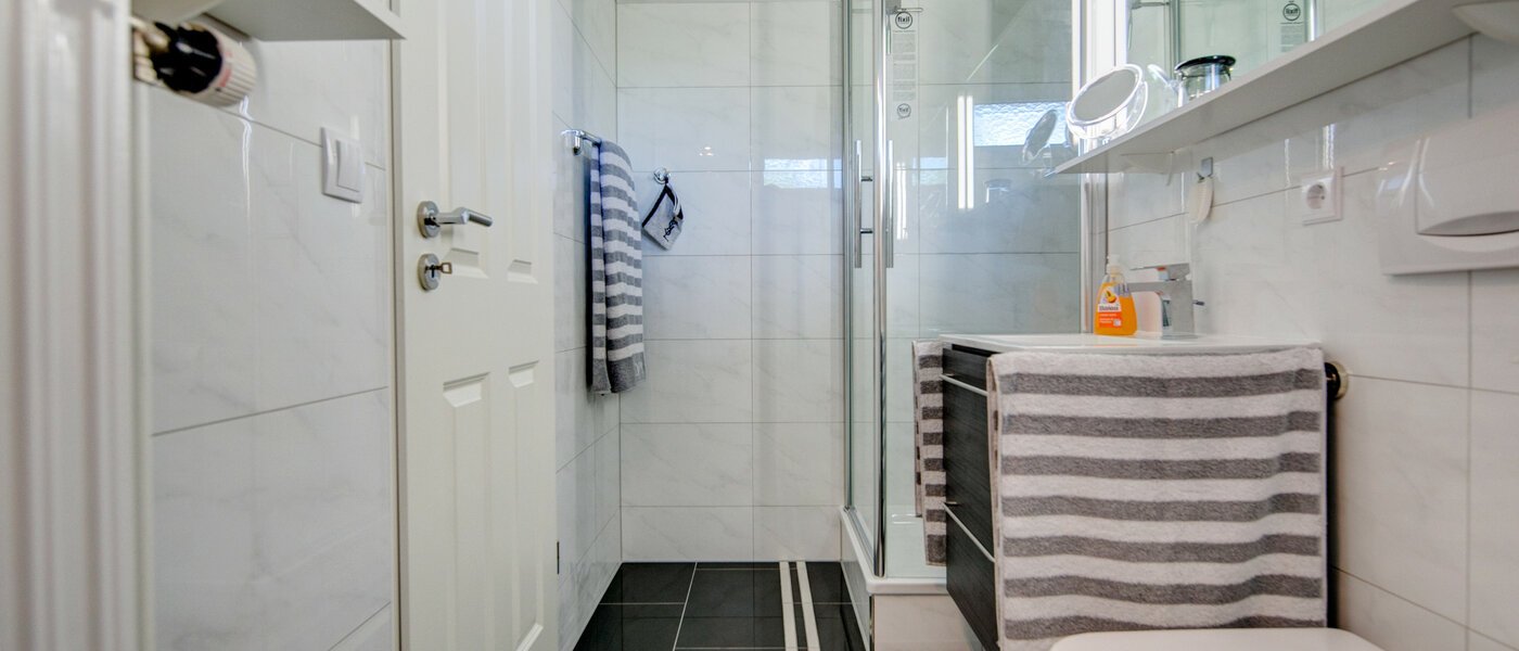 Wohnung München Johanneskirchen 01 Badezimmer 7811