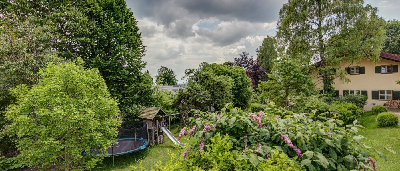 Haus Schäftlarn 04 Garten 7847