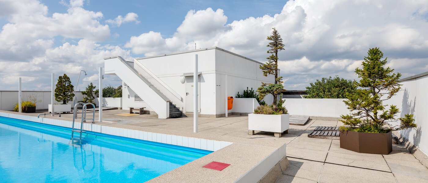 Apartment München Arabellapark 01 Pool 7848