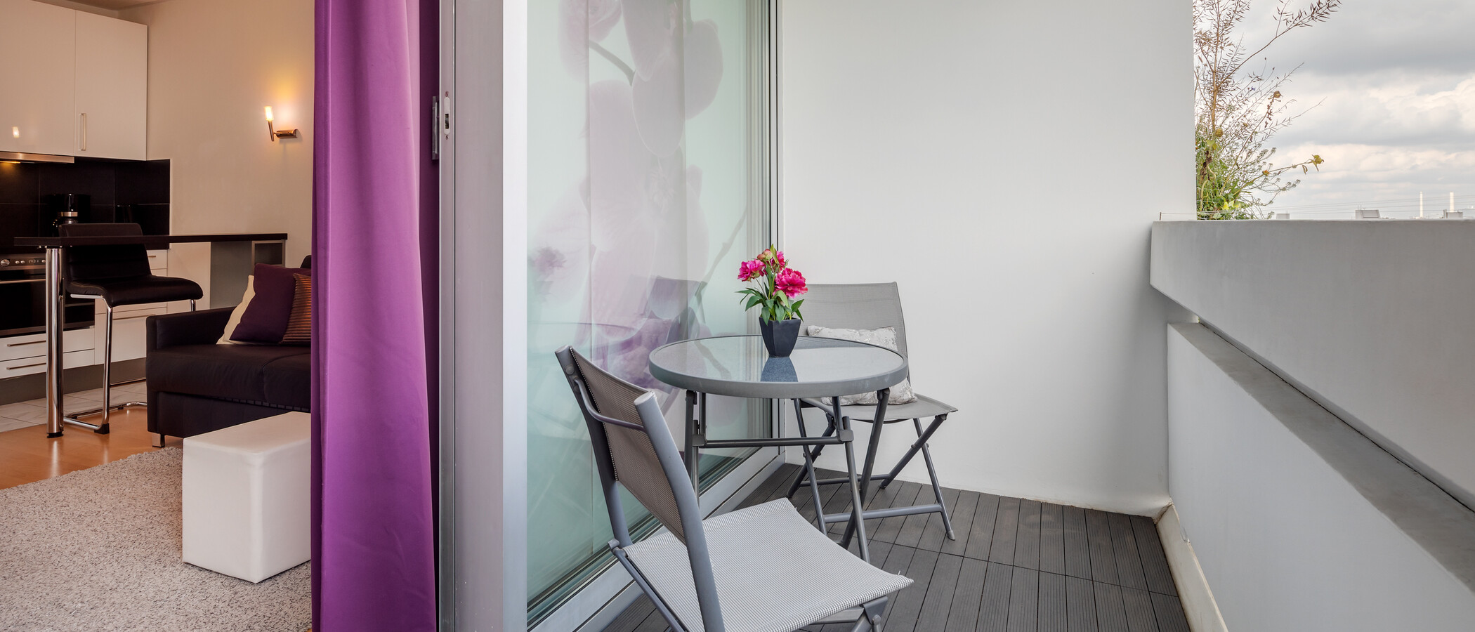 Apartment München Arabellapark 01 Balkon 7848