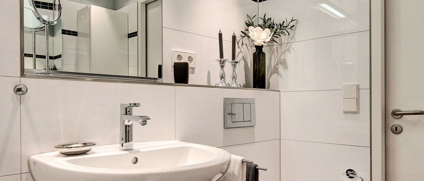 Wohnung München Olympiadorf 02 Badezimmer 7900