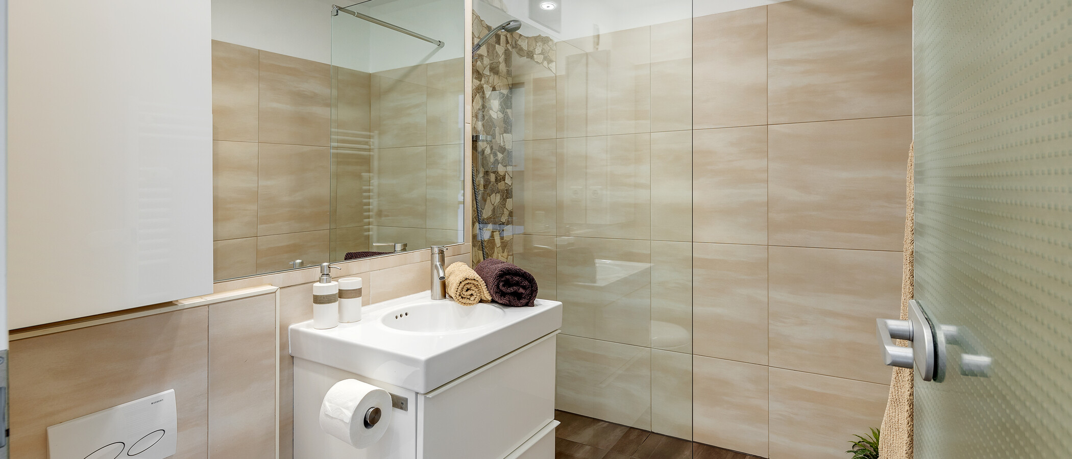 Apartment München Milbertshofen 01 Badezimmer 7933