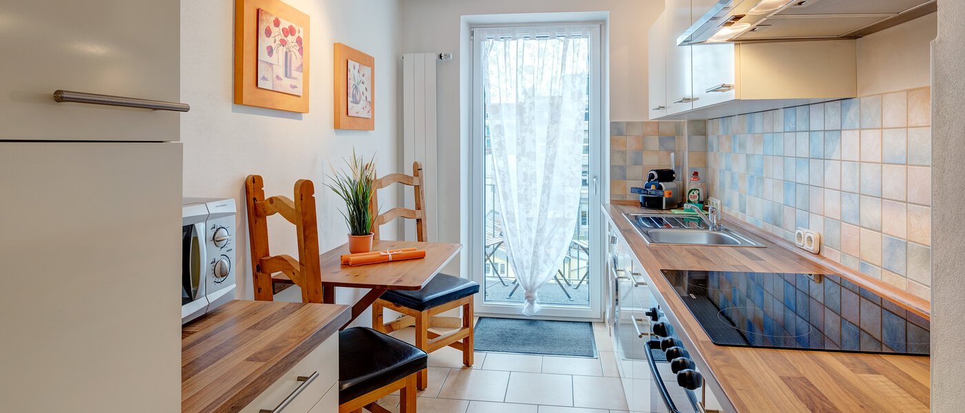 Wohnung München Maxvorstadt - Museumsviertel 01 Küche 796