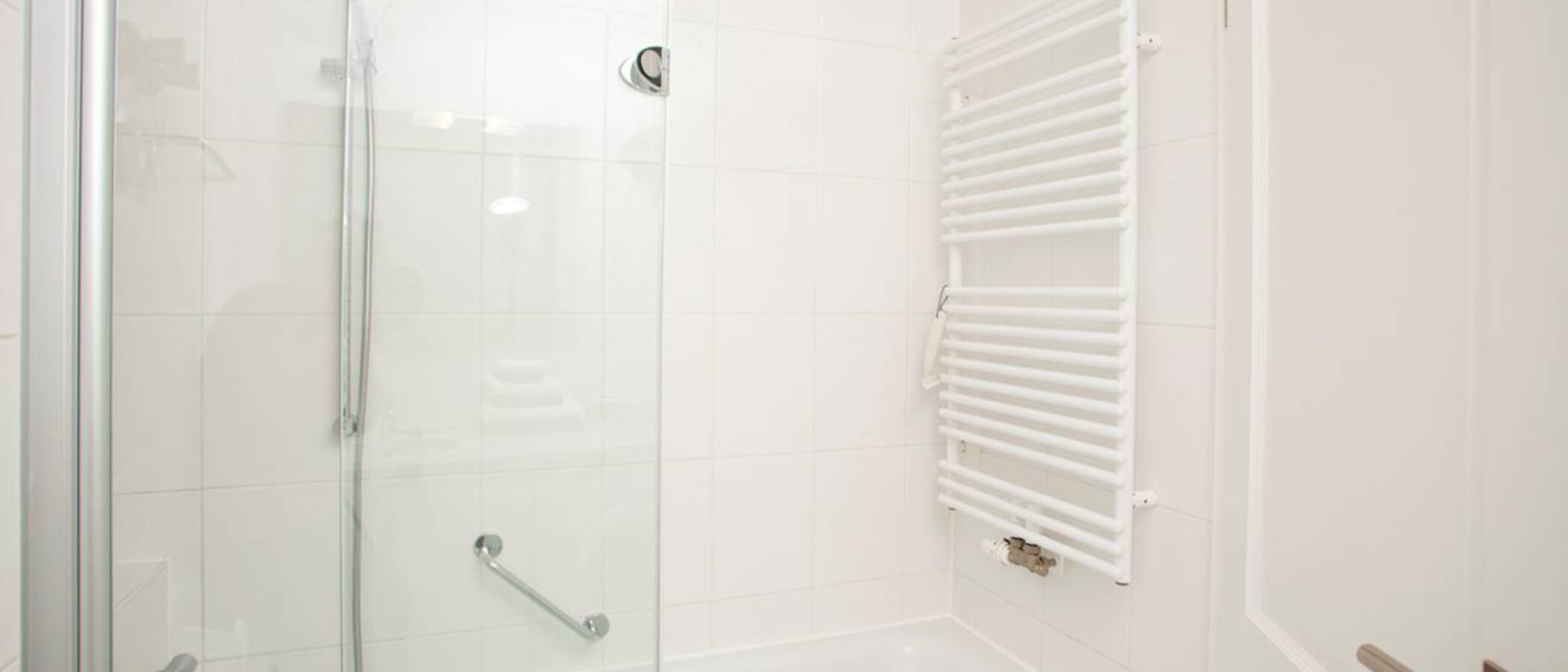 Wohnung München Schwabing-West (rund um den Hohenzollernplatz) 02 Badezimmer 7964