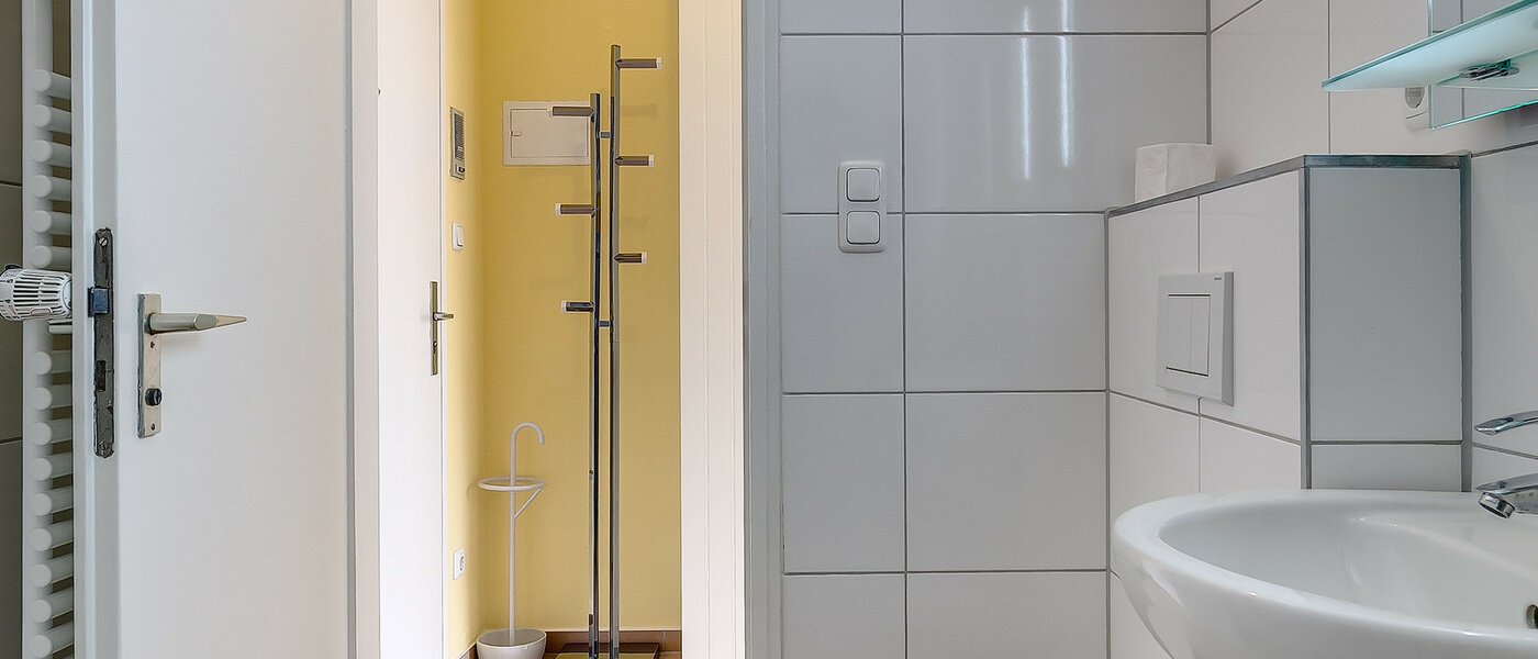 Apartment München Obersendling 02 Badezimmer 7983