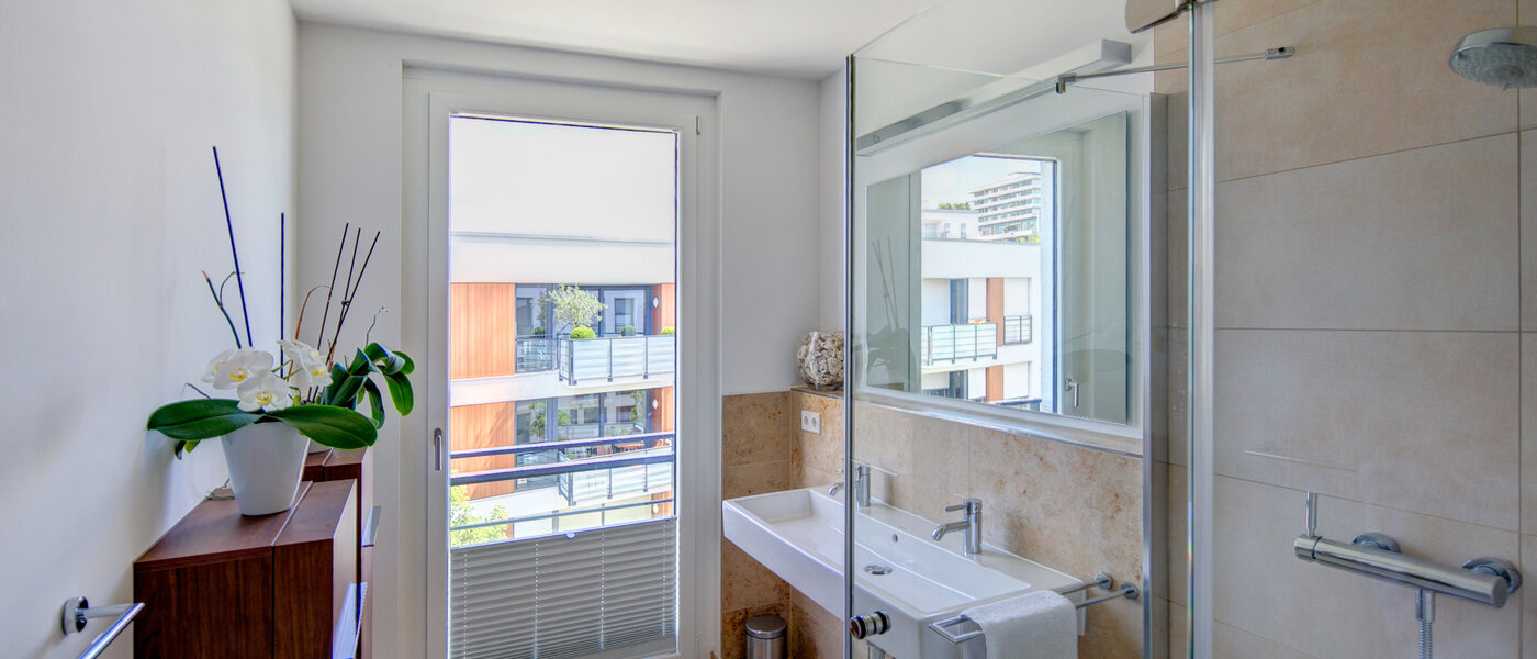 Haus München Schwabing-West 01 Badezimmer 7998