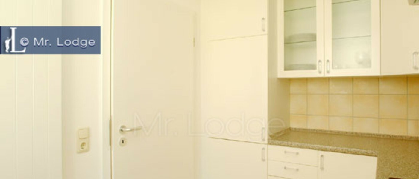 Reiheneckhaus Freising 03 Küche 8