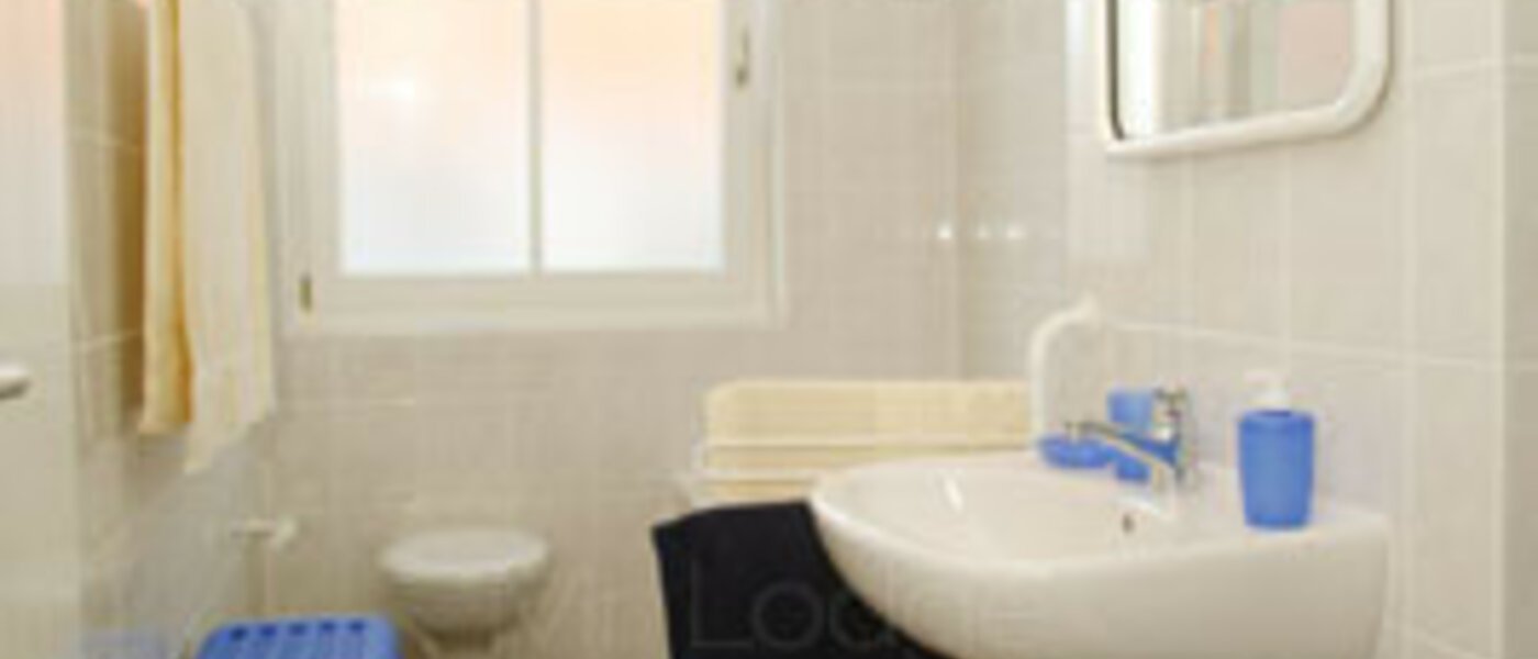 Reiheneckhaus Freising 03 Badezimmer 8