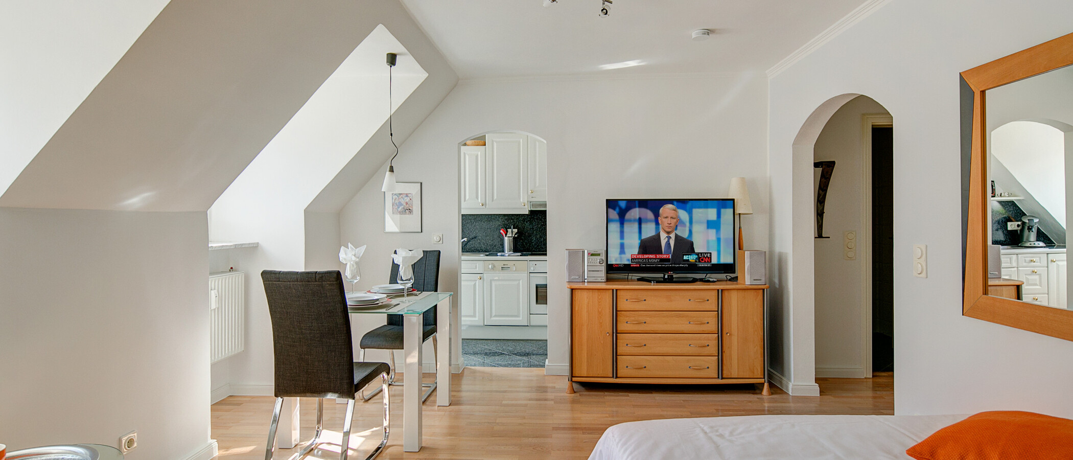 Dachgeschosswohnung München Altstadt 03 Wohnen 8000