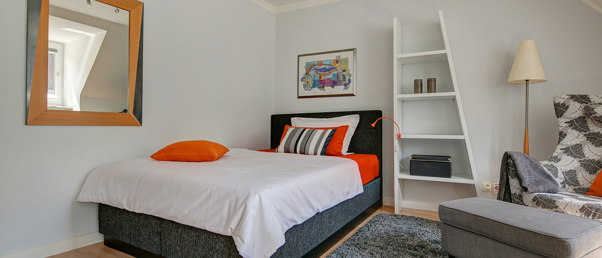 Dachgeschosswohnung München Altstadt 01 Schlafen 8000