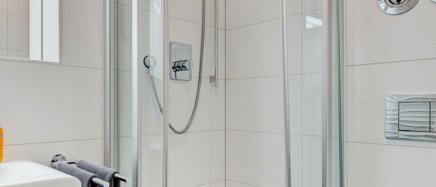 Wohnung München Glockenbachviertel 01 2. Badezimmer 8066