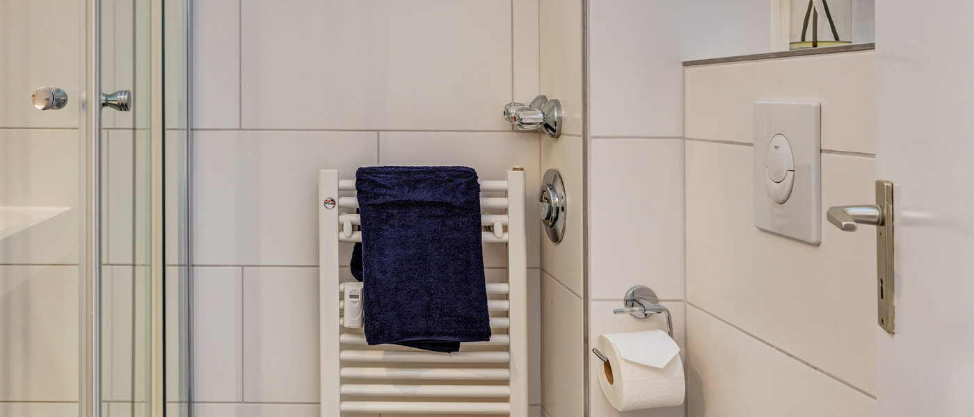 Wohnung München Schwabing-Nord (zw. Belgrad- & Leopoldstraße) 02 Badezimmer 8072