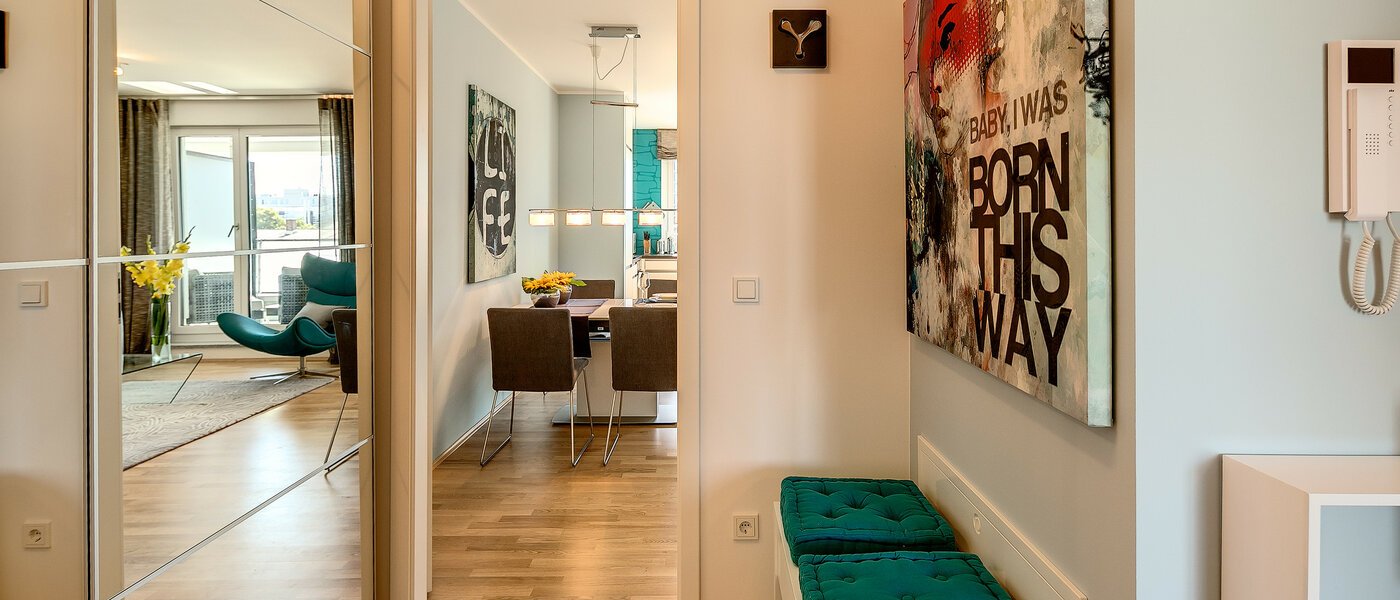 Wohnung München Nymphenburg 01 Flur/Gang 8090