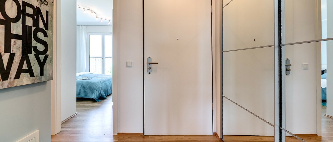 Wohnung München Nymphenburg 02 Flur/Gang 8090