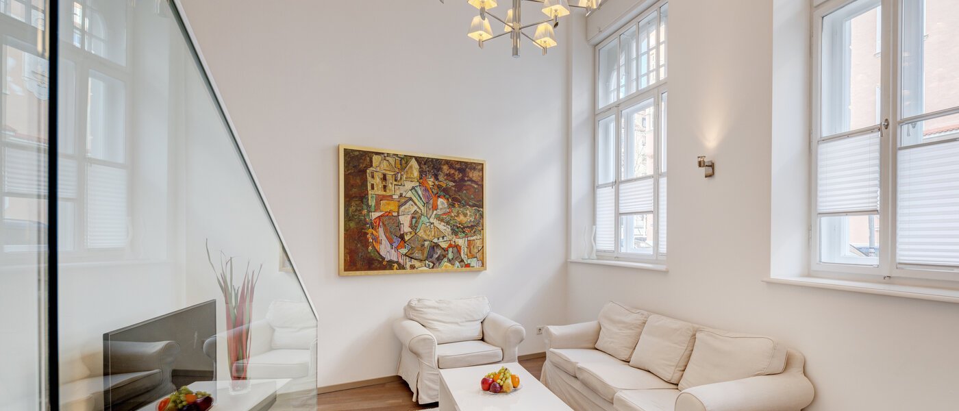 Galeriewohnung München Maxvorstadt 02 Wohnbereich 8163