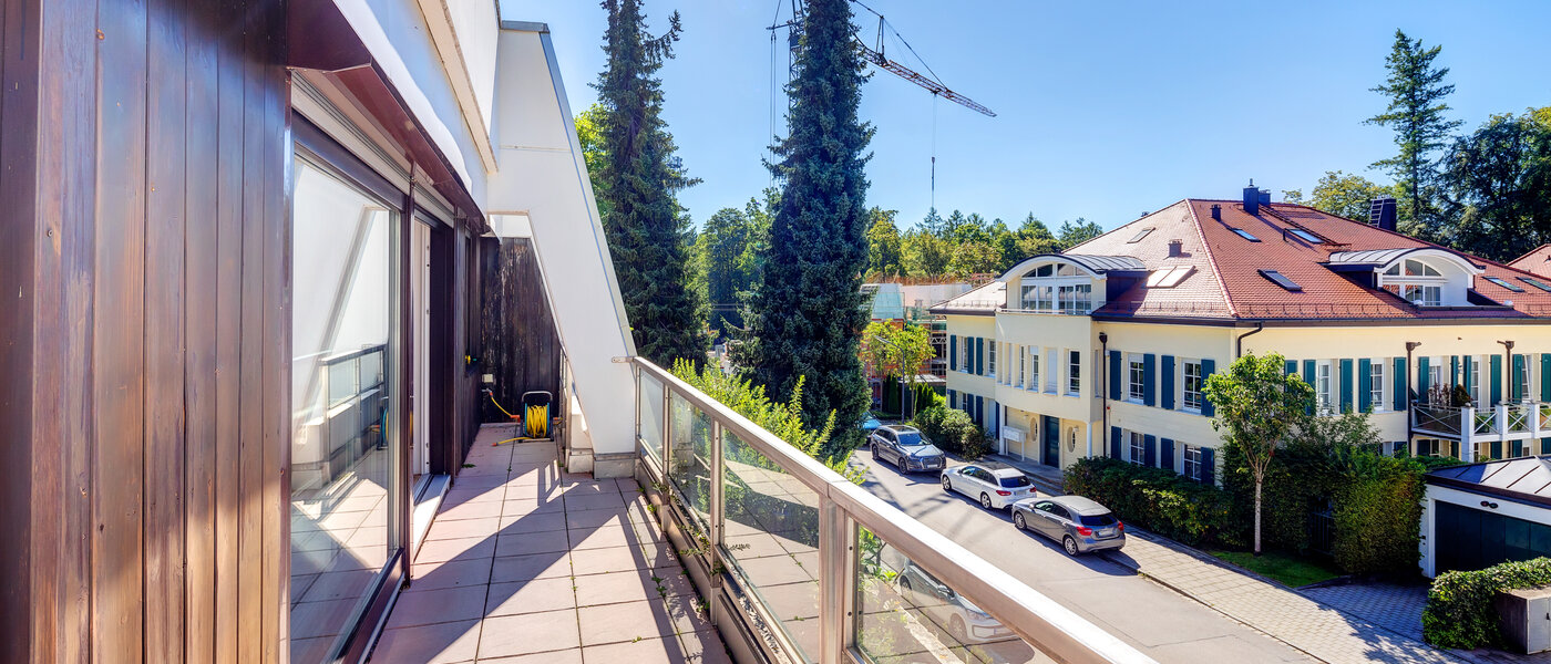 Dachgeschosswohnung München Menterschwaige 05 Dachterrasse 8181