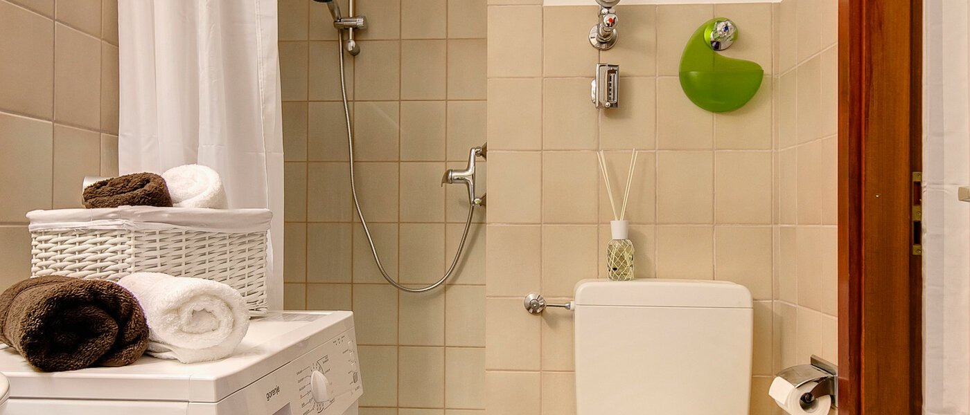 Wohnung Unterschleißheim 02 Badezimmer 8212