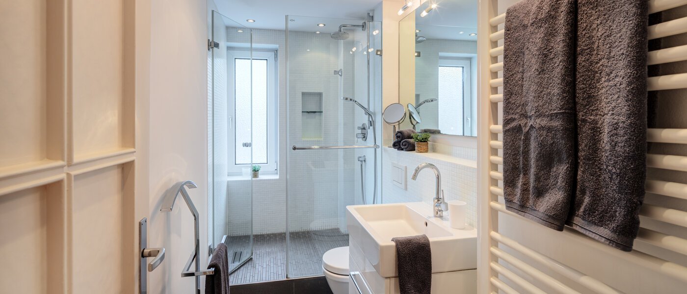 Wohnung München Maxvorstadt - Universitätsviertel 01 Badezimmer 8243