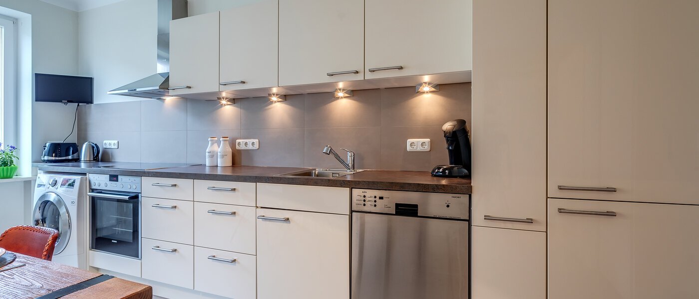 Wohnung München Schwabing 02 Küche 8281