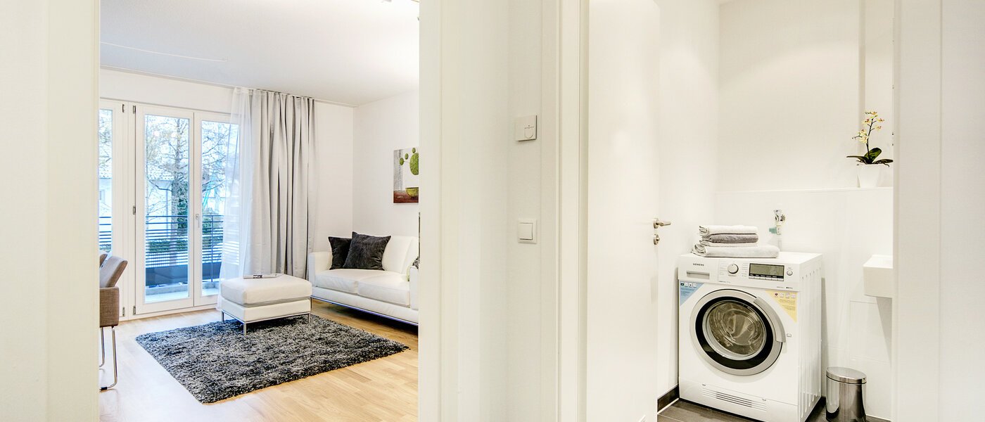 Wohnung München Bogenhausen 01 Flur/Gang 8290