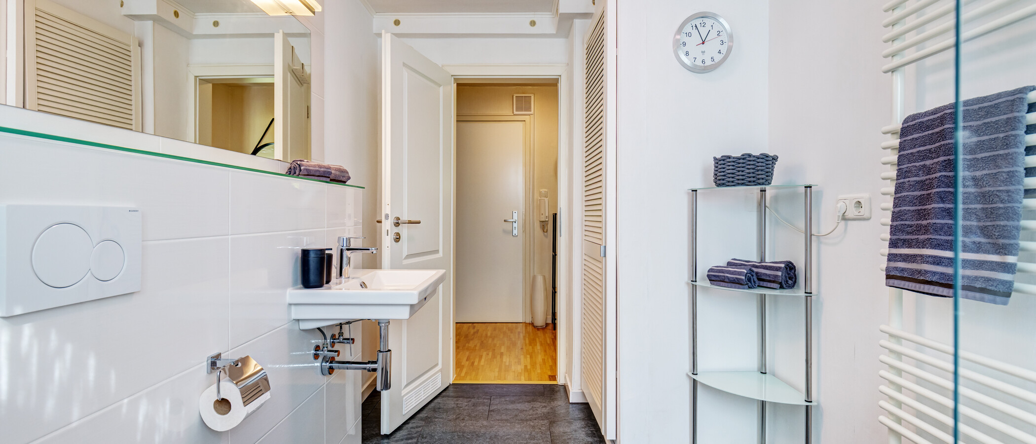Wohnung München Maxvorstadt - Rund um den Josephsplatz 02 Badezimmer 8302