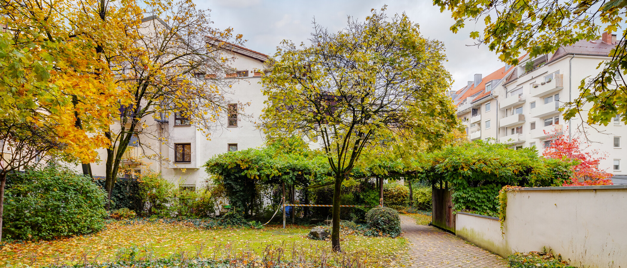 Wohnung München Maxvorstadt - Rund um den Josephsplatz 01 Innenhof 8302